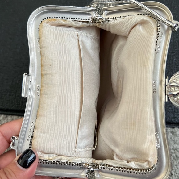 Whiting and Davis Silver Mesh Evening Bag with Rhinestone Clasp - Picture 4 of 12
